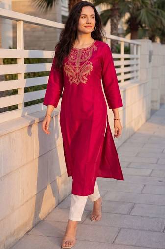 Pink women embroidered thread work kurta