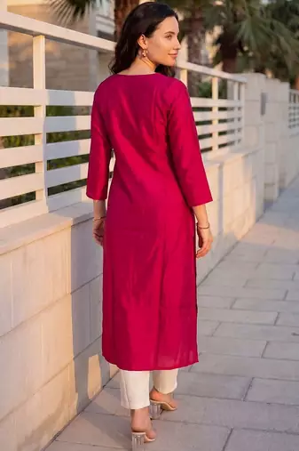 Pink women embroidered thread work kurta