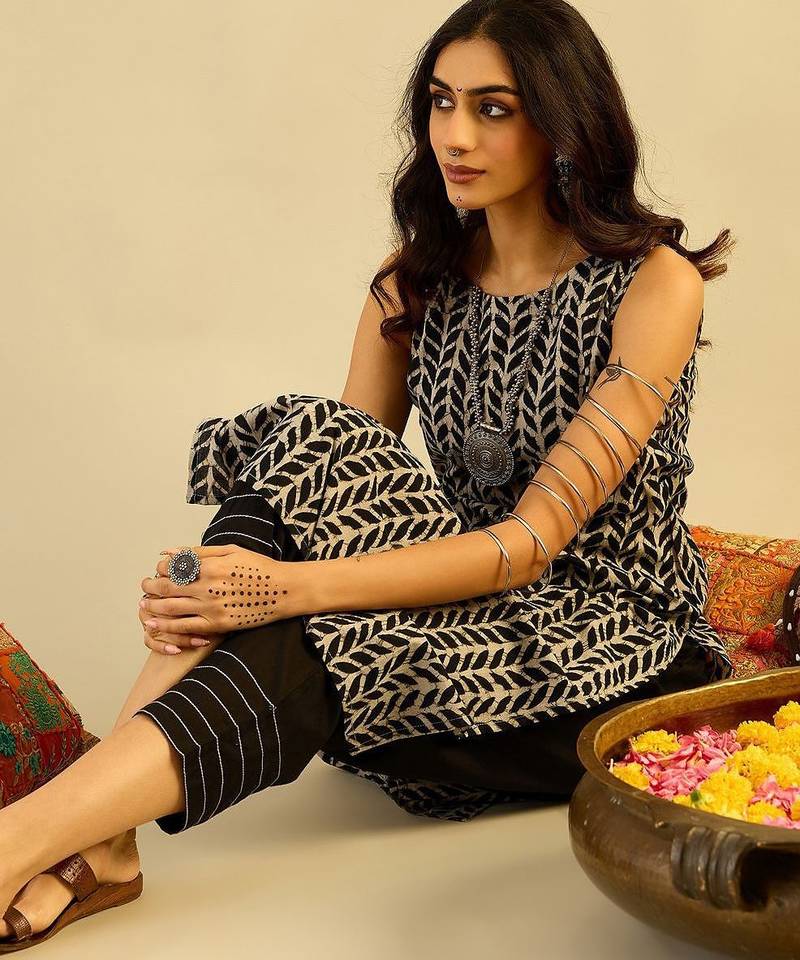 Black women floral printed indie prints kurta