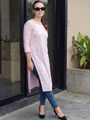 Pink women paisley embroidered thread work floral kurta 3