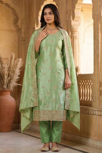 Pista color beautiful and smart jimmy chu fabric salwar kameez for girls