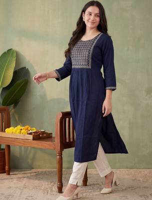 Blue women ethnic motifs embroidered thread work kurta 3