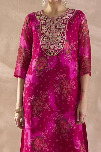 Pink floral embroidered straight zari work kurta