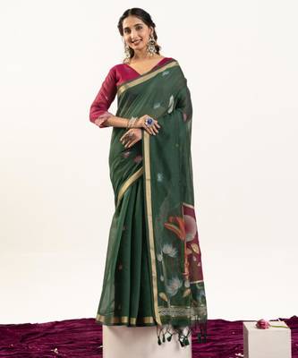 Green cotton silk printed saree with zari work 3