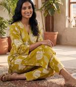 Yellow women floral printed regular pure cotton kurta with trousers
