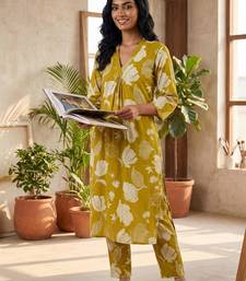 Yellow women floral printed cotton kurta with trousers