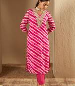 Pink leheriya embroidered straight kurta