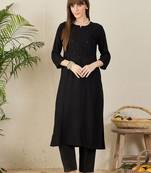 Black floral embroidered thread work round neck straight kurta