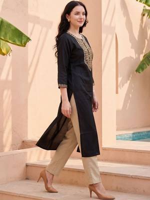 Black women ethnic motifs embroidered thread work kurta 3