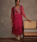 Pink women leheriya printed screen print festive straight kurta