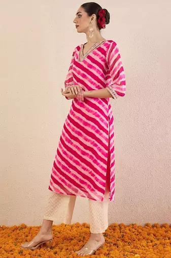 Pink women leheriya printed mirror work kurta