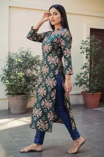 Green women ethnic motifs printed screen print daily cotton straight kurta