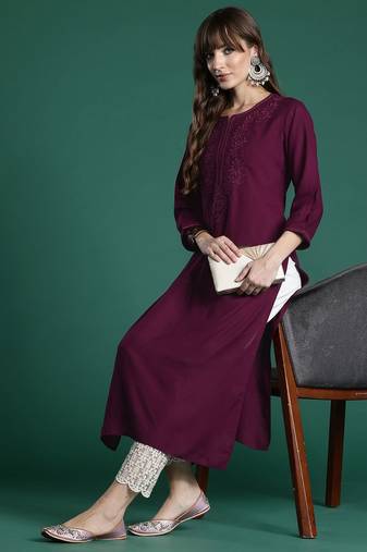 Burgundy floral embroidered thread work kurta