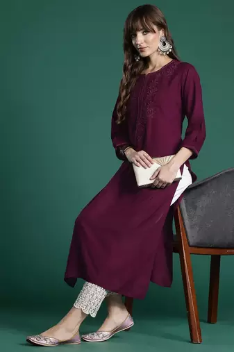 Burgundy floral embroidered thread work kurta