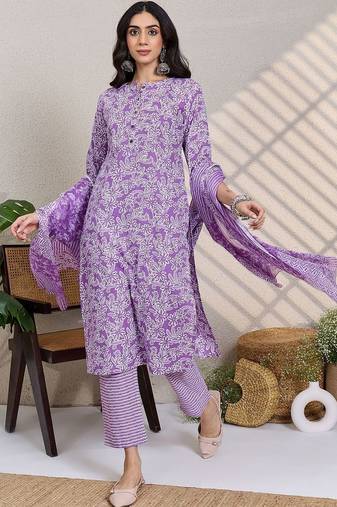 Lavender women floral printed regular pure cotton kurta with trousers & with dupatta