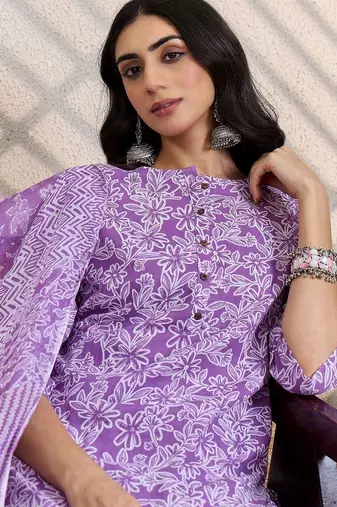 Lavender women floral printed regular pure cotton kurta with trousers & with dupatta