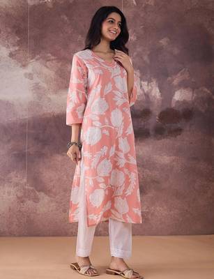 Pink floral printed v-neck straight cotton kurta 5