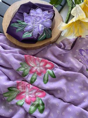 Purple georgette printed saree with floral print 4
