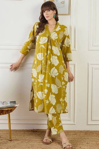 Mustard women floral printed cotton kurta with trousers