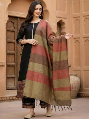 Black women ethnic motifs regular liva kurta with palazzos & with dupatta 2