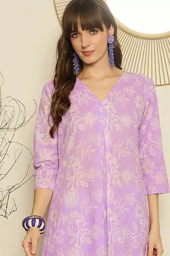 Lavender floral printed v-neck a-line pure cotton kurta with trousers