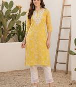 Yellow women floral embroidered thread work kurta