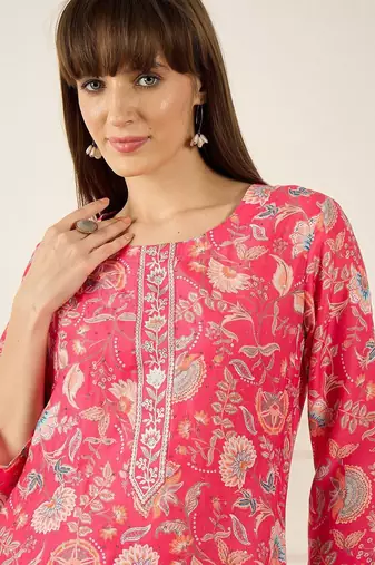 Pink floral printed cotton thread work straight kurta
