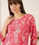 Pink floral printed cotton thread work straight kurta