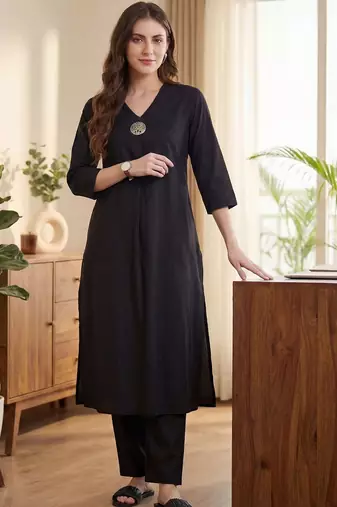 Black women regular liva kurta with trousers