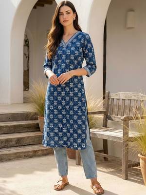 Blue women floral printed floral kurta 4