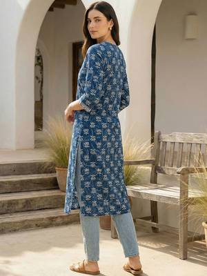 Blue women floral printed floral kurta 5