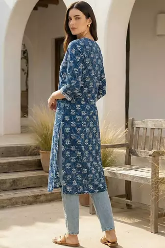 Blue women floral printed floral kurta