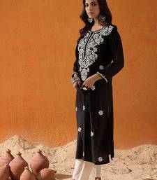 Black black floral embroidered straight kurta