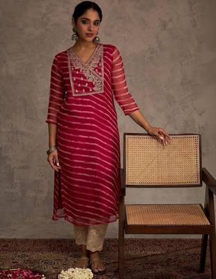 Pink women leheriya printed georgette kurta 1