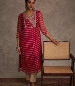 Pink women leheriya printed georgette kurta