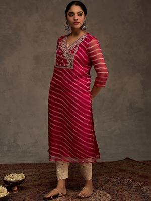 Pink women leheriya printed georgette kurta 2