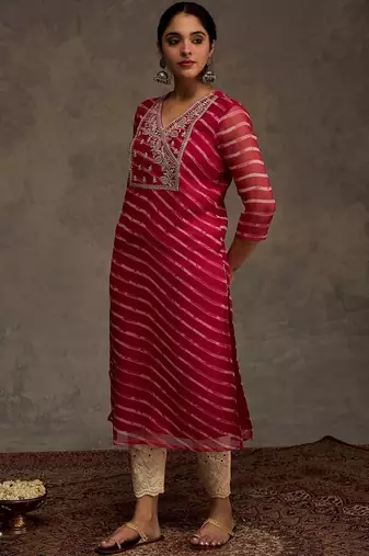 Pink women leheriya printed georgette kurta