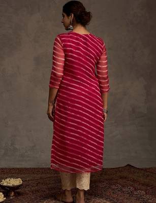 Pink women leheriya printed georgette kurta 3