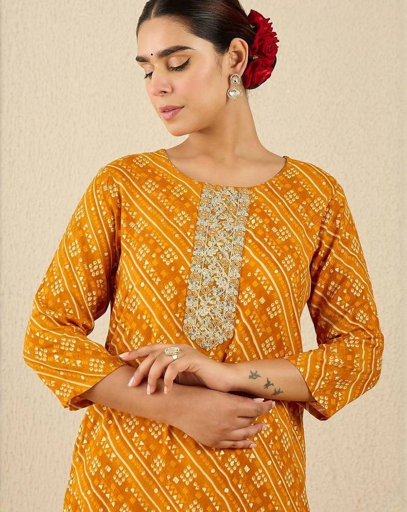 Mustard women bandhani embroidered sequinned kurta