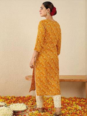 Mustard women bandhani embroidered sequinned kurta 5