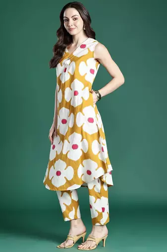 Mustard women printed pleated pure cotton kurta with trousers