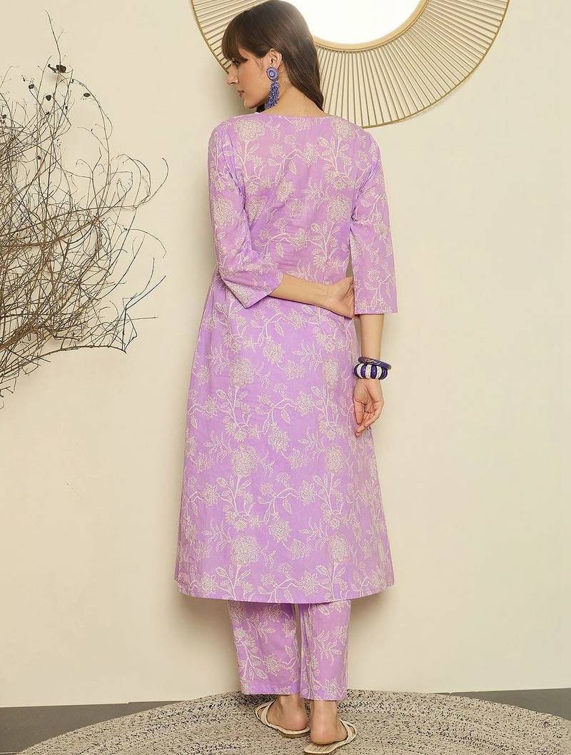 Lavender women floral printed regular pure cotton kurta with trousers