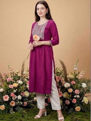 Purple women ethnic motifs embroidered sequinned kurta 5
