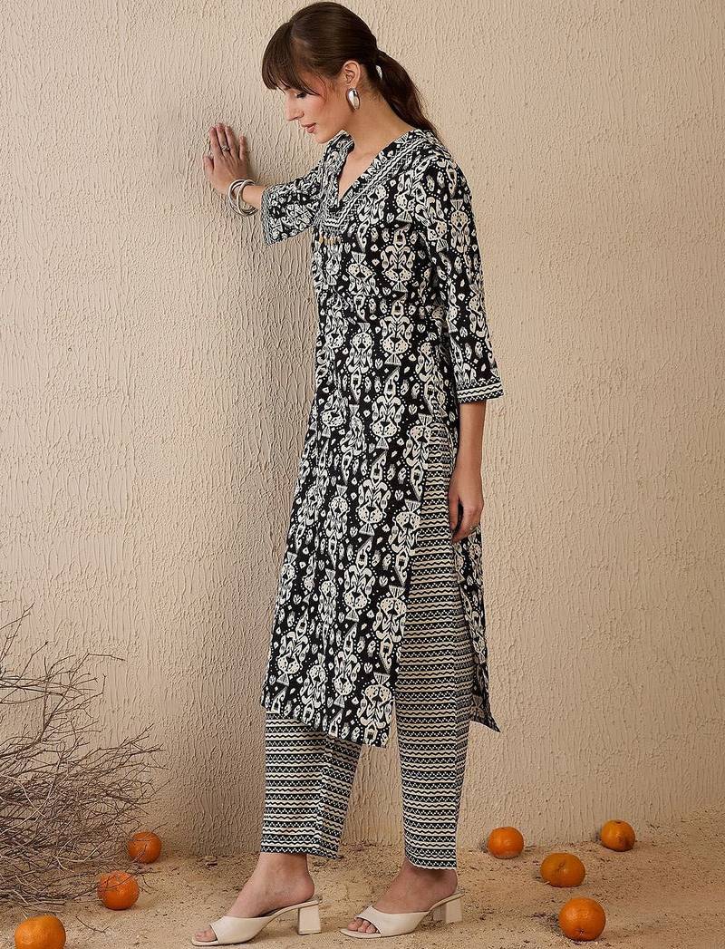 Black women printed regular pure cotton kurta with trousers