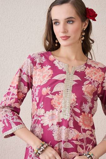 Pink floral printed notch neck thread work cotton straight kurta