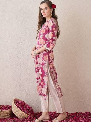 Pink floral printed notch neck thread work cotton straight kurta 3