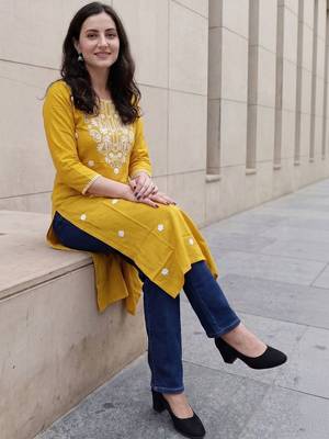Mustard women embroidered chikankari kurta 5