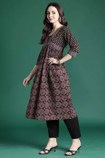 Black women ethnic motifs printed a-line kurtas