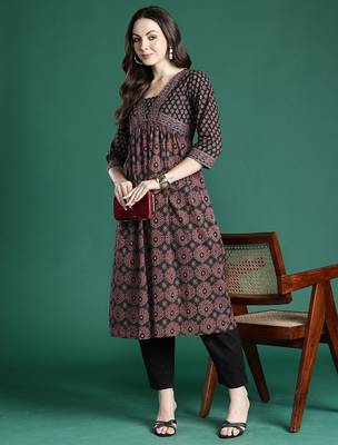 Black women ethnic motifs printed a-line kurtas 5