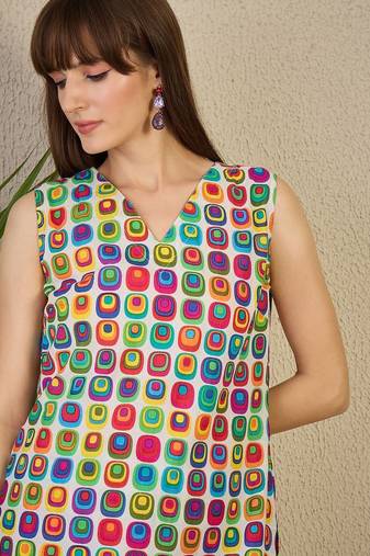 White women printed regular multicolor color pure cotton kurta with trousers